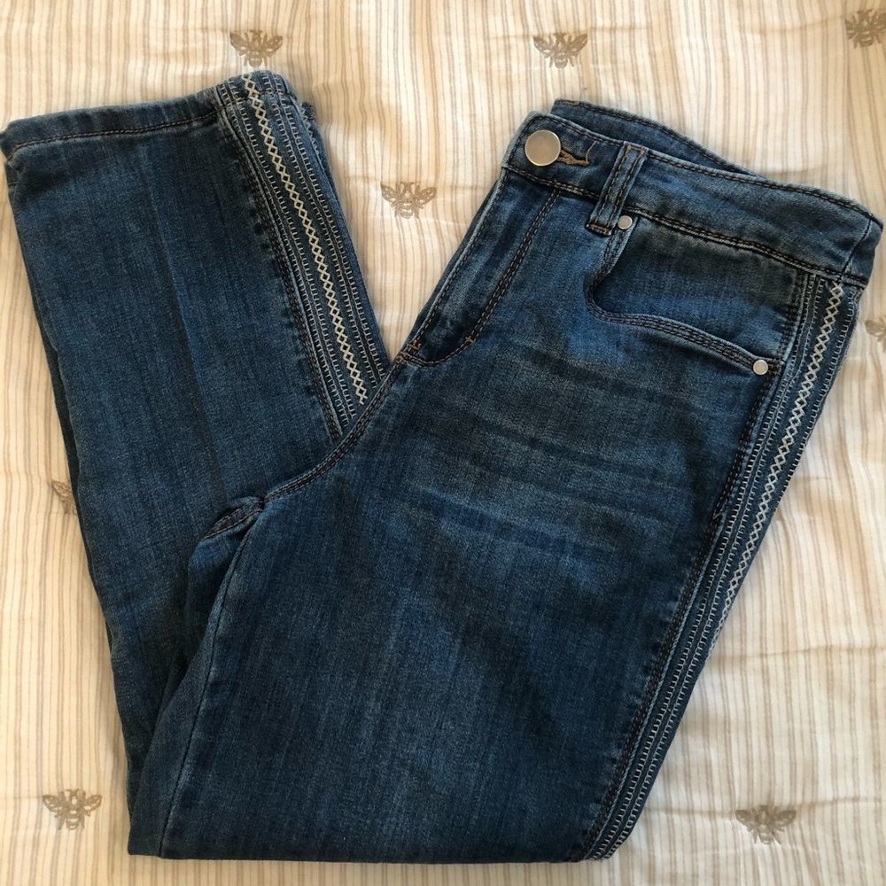 Christopher & Banks Cropped Jeans
